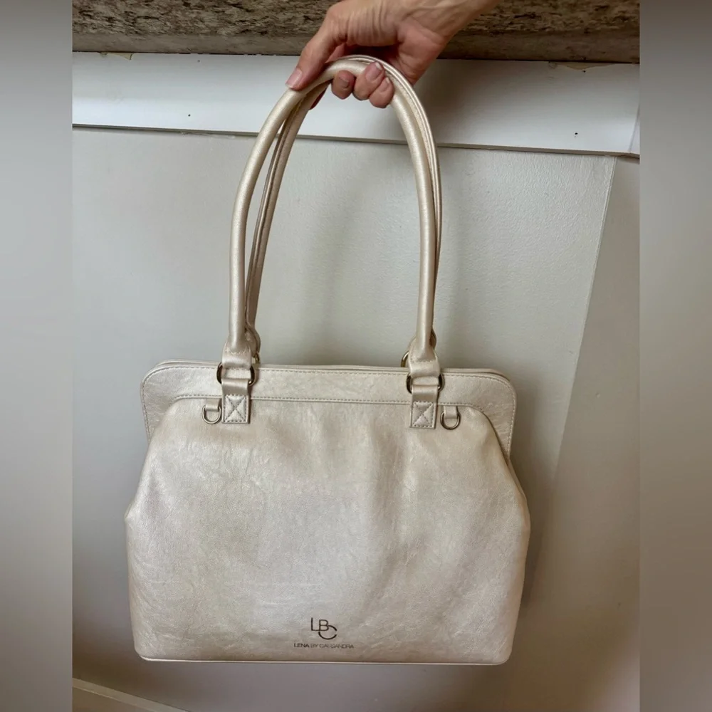 NEW Lena by Cassandra Metallic Cream Diaper Bag with changing pad